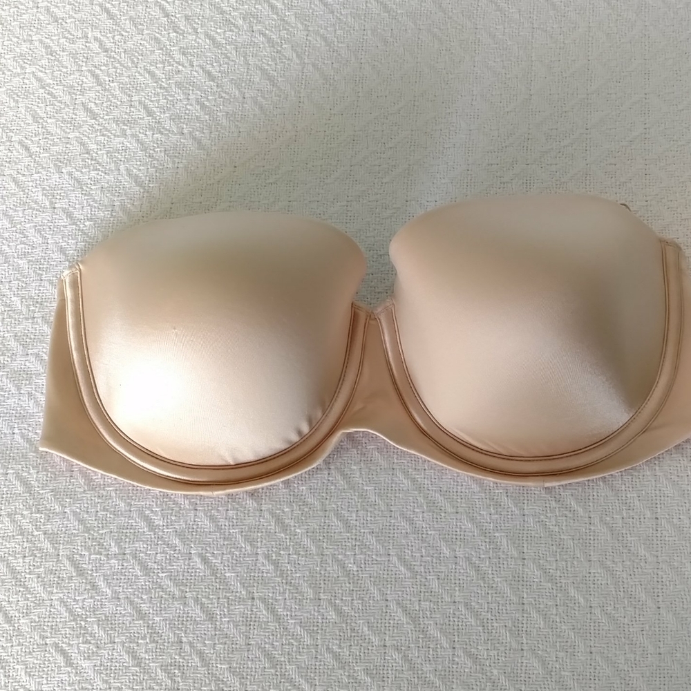 Strapless bra